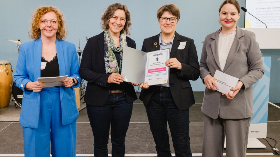 vier Frauen
