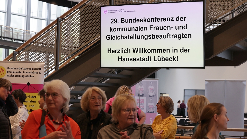 mehrere Teilnehmerinnen in der MUC